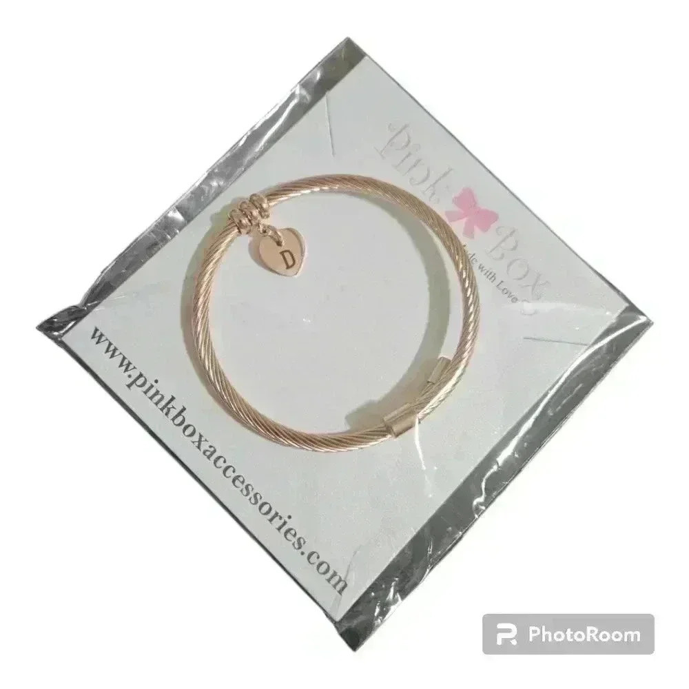 NWT-Stainless steel rose gold initial cable bracelet!